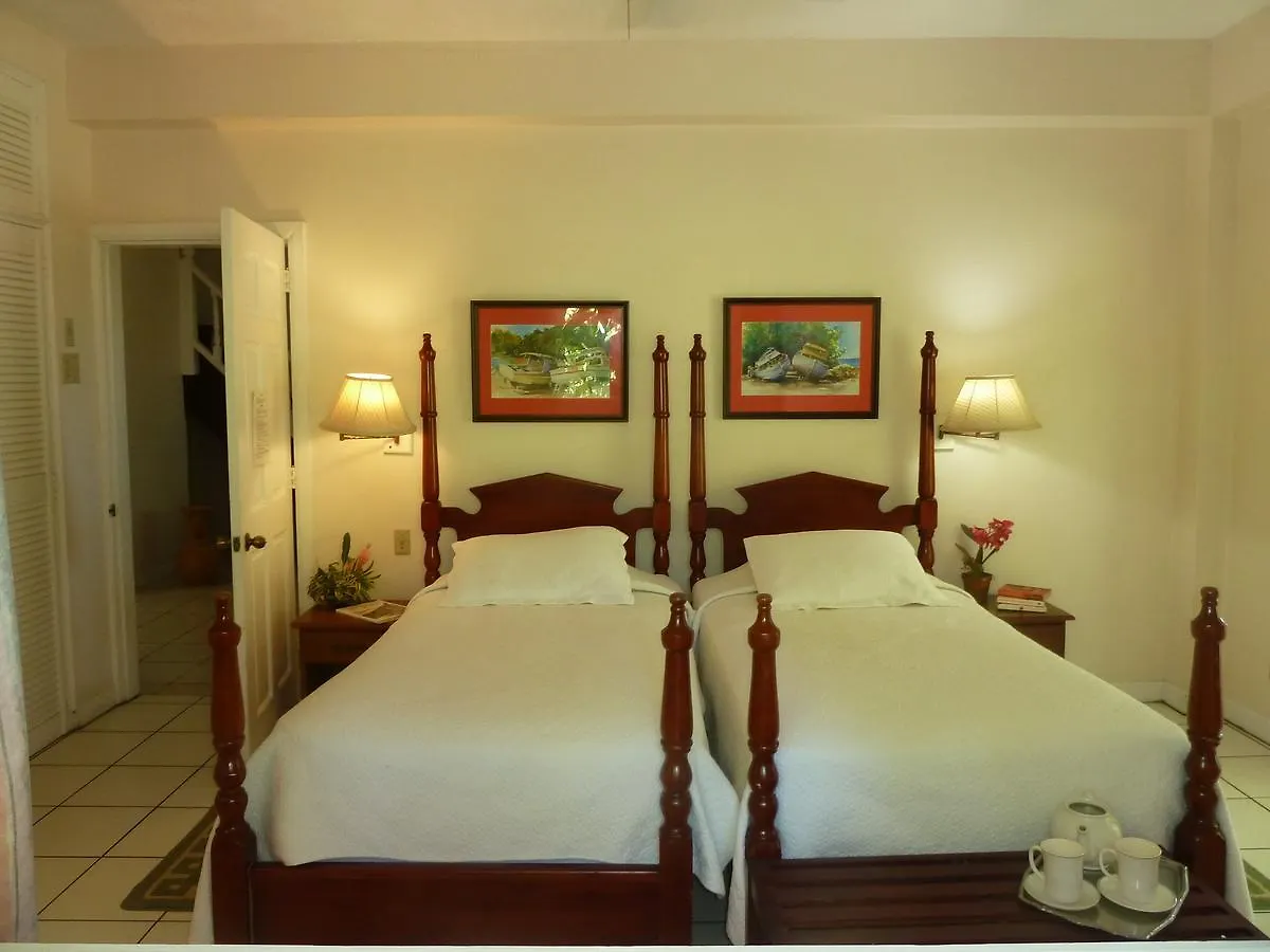 Plantation Beach Villas Black Rock 0*,